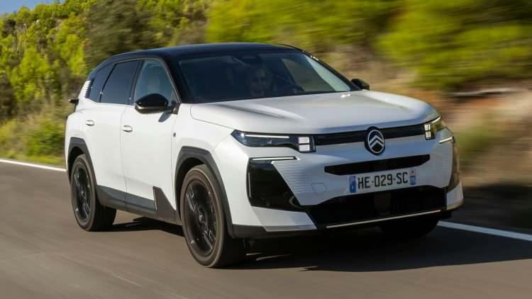 <p><strong>CITRO&Euml;N</strong></p>

<p>Citro&euml;n C5 Aircross modelinde t&uuml;zel m&uuml;şterilere &ouml;zel 500 bin lira kredi i&ccedil;in 12 ay vade, y&uuml;zde 0,99 faiz kampanyası var.</p>

<p>&nbsp;</p>
