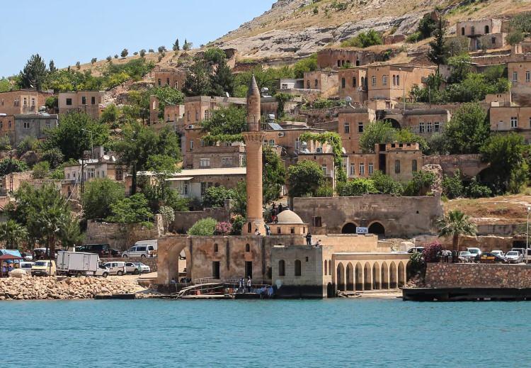 <p><span style="color:#B22222"><strong>HALFETİ &ndash; ŞANLIURFA</strong></span></p>

<p>&nbsp;</p>
