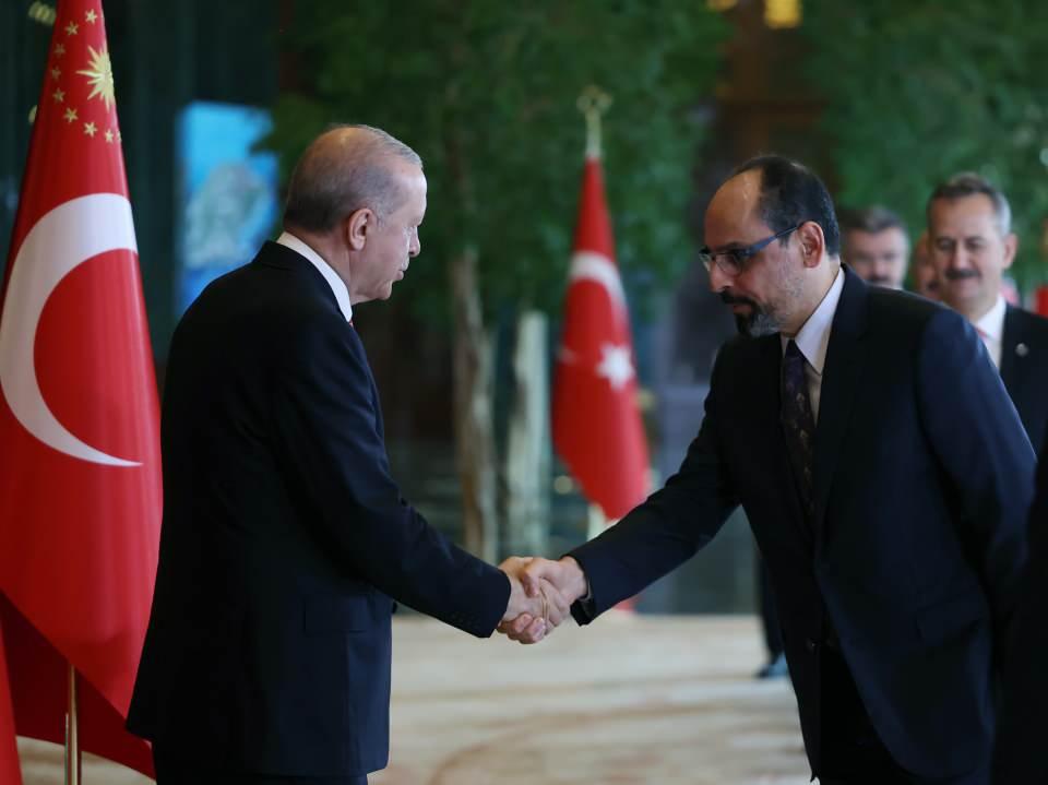 <p>T&ouml;rende MİT Başkanı İbrahim Kalın da yer aldı.</p>
