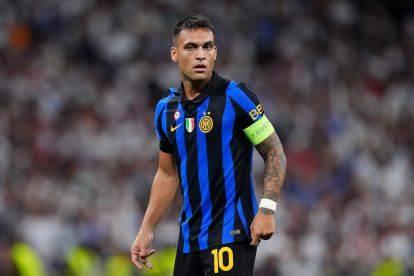 <p>22) Lautaro Martinez</p>
