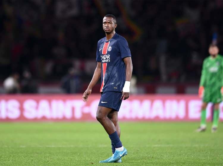 <p>20) Willian Pacho</p>
