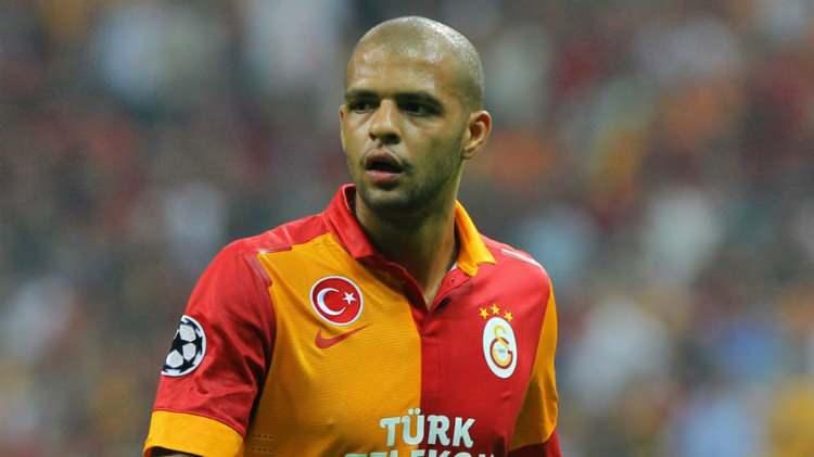 <p><span style="color:#B22222"><strong>5)&nbsp; FELIPE MELO</strong></span></p>
