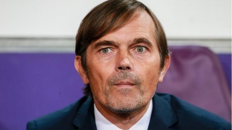 <p>Phillip Cocu: 15 ma&ccedil; &ndash; 0.93</p>

<p>&nbsp;</p>
