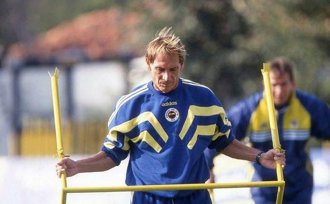 <p>Zdenek Zeman: 11 ma&ccedil; &ndash; 1.27</p>

<p>&nbsp;</p>
