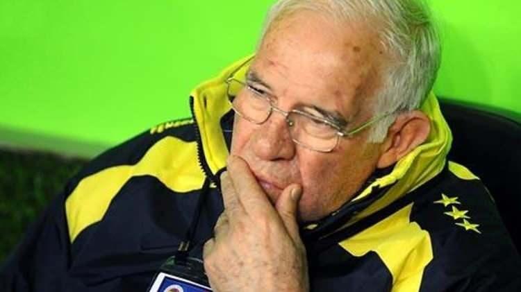 <p>Luis Aragon&eacute;s: 53 ma&ccedil; &ndash; 1.79</p>

<p>&nbsp;</p>
