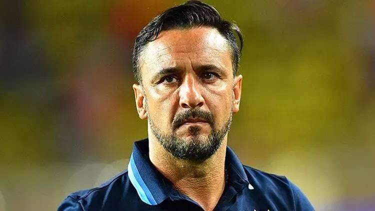 <p>Vitor Pereira: 2015-16 (61 ma&ccedil; &ndash; 2.07) / 2021-22 (25 ma&ccedil; &ndash; 1.60)</p>

<p>&nbsp;</p>
