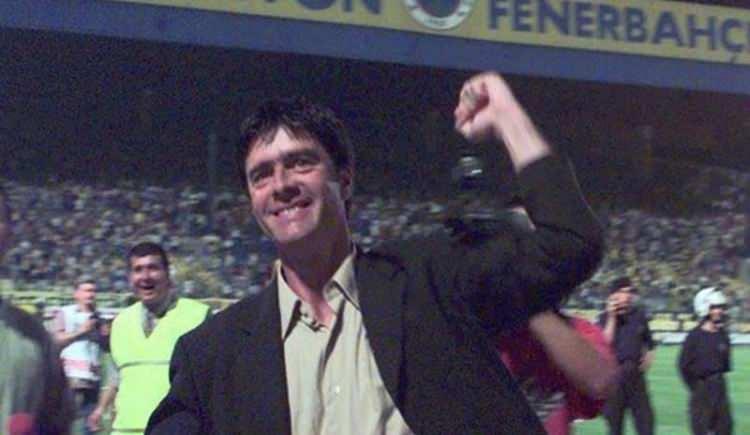 <p>Joachim L&ouml;w: 38 ma&ccedil; &ndash; 2.05</p>

<p>&nbsp;</p>
