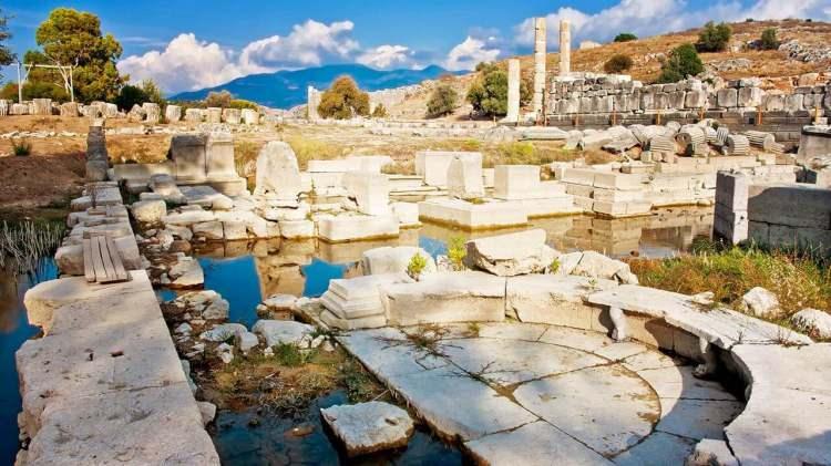 <p><span style="color:#B22222"><strong>XANTHOS-LETOON -</strong></span></p>

<p>&nbsp;</p>

<p><span style="color:#B22222"><strong>ANTALYA VE MUĞLA</strong></span></p>

<p>&nbsp;</p>

<p>&nbsp;</p>
