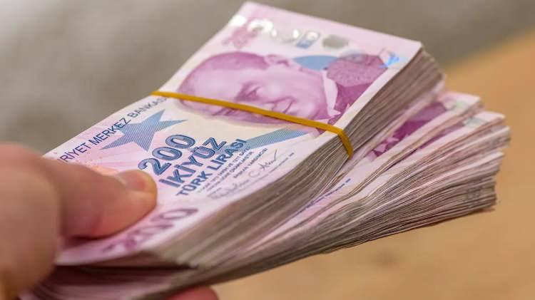 <p>Dul ve yetim aylıkları, Sosyal ve Ekonomik Destek &ouml;demeleri ile memurların aile yardımı ve toplu s&ouml;zleşme ikramiyeleri de artıştan etkilenecek.<br />
&nbsp;</p>

<p>Ayrıca kıdem tazminatı tavanı ve bedelli askerlik &uuml;creti de yeni memur maaş katsayısına g&ouml;re yeniden belirlenecek.</p>

