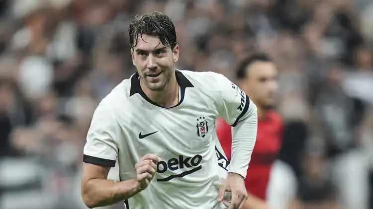 <p>6- Vlahovic | Beşiktaş | 6 gol (7 ma&ccedil;ta)</p>
