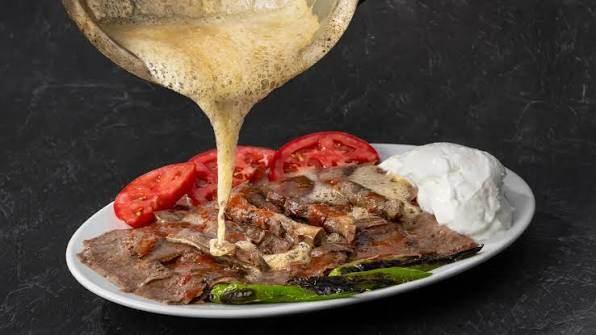 <p><strong>D&Ouml;NER KEBABI (PUAN: 4.4)</strong></p>

<p>&nbsp;</p>
