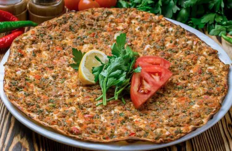 <p>LAHMACUN (PUAN: 4.3)</p>

<p>&nbsp;</p>
