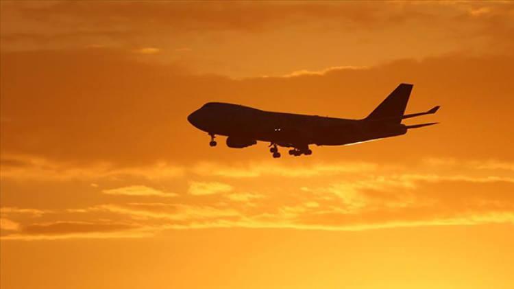 <p><strong>Emisyon Ticaret Sistemi (ETS):</strong> Belirli sekt&ouml;r veya tesisler i&ccedil;in emisyonlara bir &uuml;st sınır getirilmesi ve emisyon izinlerinin ticaretine imk&acirc;n verilmesi esasına dayanan piyasa mekanizması.</p>
