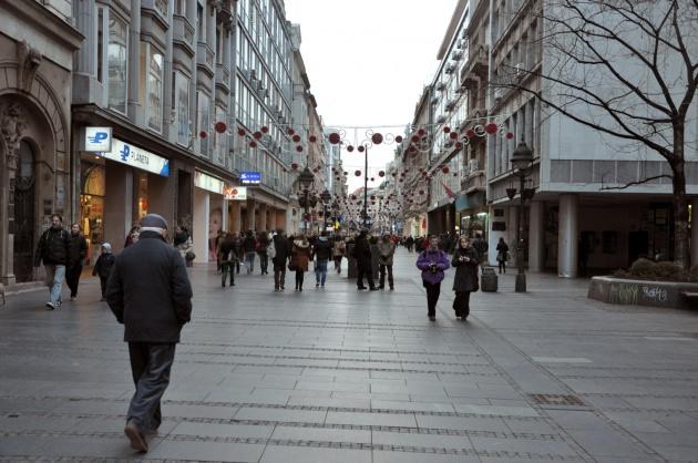 <p>Her ülkenin ünlü bir caddesi ise olmazsa olmazdır. Burası da Taksim'in İstiklal caddesini aratmayan Belgrad'ın trafiğe kapalı en ünlü caddesi Knez Mihailova.</p>
