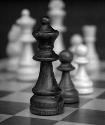 8- FABIANO LUIGI CAURANA 14 yaşında en genç satranç üstadı oldu. İtalyan ve Amerikan vatandaşı olan harika çocuk Fabiano Luigi Caruana sadece 14 yaşındayken satranç üstadı ünvanını kazandı.