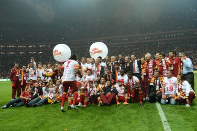 UEFA *GALATASARAY UNVANINI KORUDU