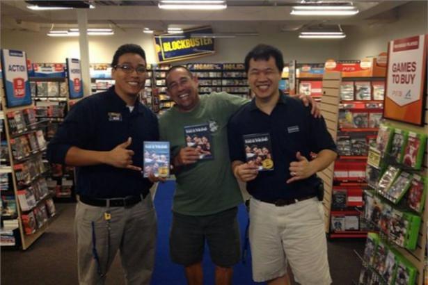 <p>Film kiralama merkezleri <br />
O yıllarda bugün olduğu gibi internet üzerinden film izleme ya da indirme söz konusu değildi. Bunun yerine film kiralama merkezlerine gidilir istenen film ya da oyun kiralanıp, süresi bitince geri getirilirdi.</p>
