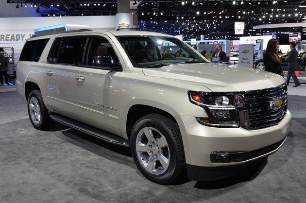 <p>2015 Chevrolet Suburban</p>