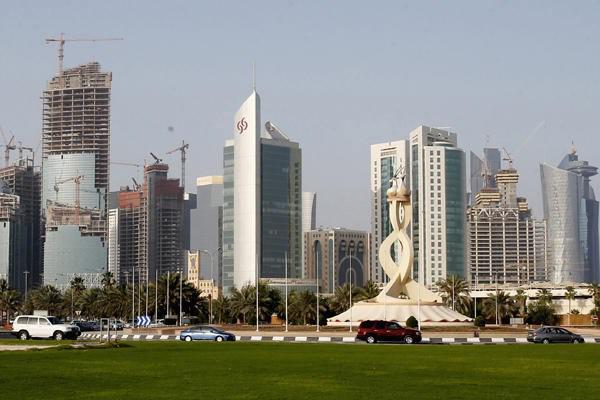 <p>1. Katar</p>
<p>100 bin 889 dola</p>
