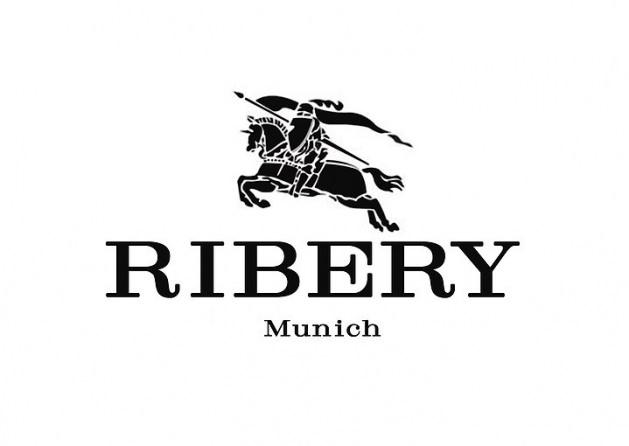 <p>BURBERRY - Frank Ribery</p>
