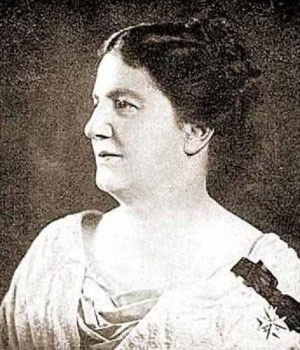 Emily Murphy 1868-1933 Kanada`nın ilk kadın yargıcı ülkede kadınların insan olarak sayılmadığı hükmünü içeren kanunun değiştirilmesini sağladı
