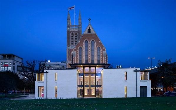 The St. Paul’s Merkezi, Hammersmith, Londra