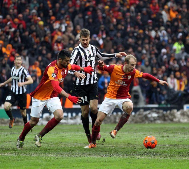 <p>Semih Kaya (Sparta Prag)</p>
