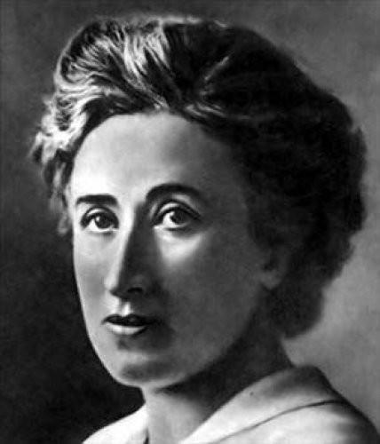 Rosa Luxemburg 1870-1919 Sosyalist bir Almanya için çalışırken Alman askerleri tarafından öldürülen Markist politikacı