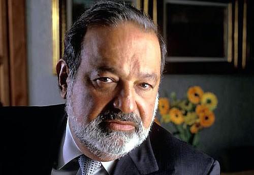 22. Carlos Slim - 68 milyar dolar (1940 - … )  Meksikalı iş baronu Carlos Slim 68 milyar dolarlık serveti ile halen yaşayan en zengin kişi.  Telekomünikasyon şirketleri Telmex ve Amerika Movil’in yönetim kurulu başkanı olan Slim 2010 yılı itibariyle Latin Amerika’nın en geniş cep telefonu operatörüydü.