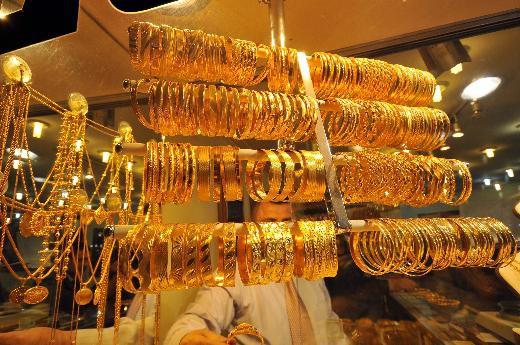 <p>Cevap Altın mevduat hesapları Şubat sonu rakamlarıyla son iki yılda yüzde 546 artışla,2011 yılında 3.1 milyar TL’den 20 milyar TL’nin üzerine yükseldi. Aynı dönemde fiyatlar ise yüzde 25 artış gösterdi.</p>