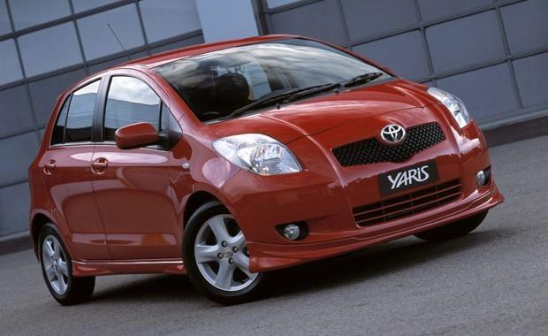 <p>Toyota Yaris (1.0 Life) 32 bin 800 TL</p>