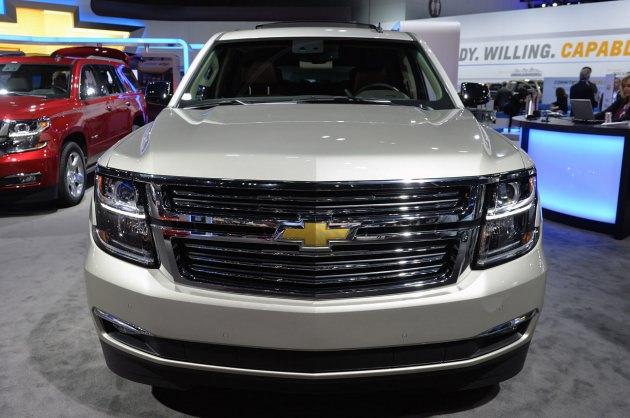 <p>2015 Chevrolet Suburban</p>