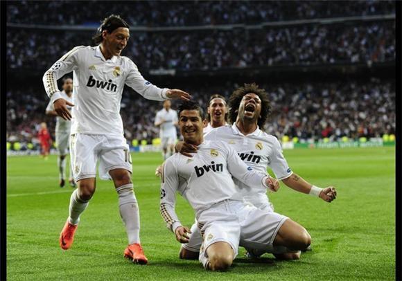 2 Real Madrid Değer: 1.88 milyar