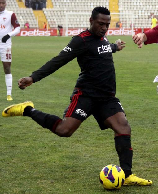 EN ÇOK FAUL YAPAN OYUNCU Mıchael Eneramo (Sivasspor) - 59