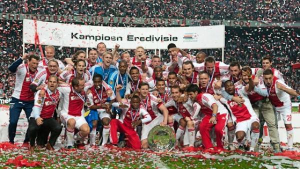 - Hollanda Birinci Futbol Ligi'nin (Eredivisie) 33. haftasında VVV-Venlo'yu 2-0'la geçen Ajax, bitime bir hafta kala şampiyonluğunu ilan etti.