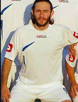 <p>Efekan Türkyılmaz<br />Yaşı: 23 <br />Ülkesi: Türkiye <br />Kulübü: Erkiletspor <br />Yıl: 2013</p>