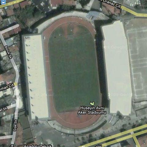 <p>Türkiye-Trabzonspor-Hüseyin Avni Aker</p>