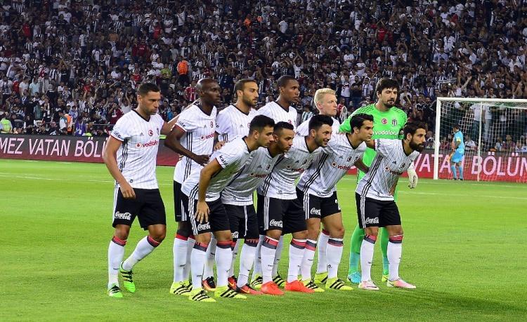 <p>BEŞİKTAŞ<br />
<br />
Toplam Piyasa Değeri: 117,43 milyon €<br />
<br />
Futbolcu başına ortalama piyasa değeri: 4,52 milyon €</p>
