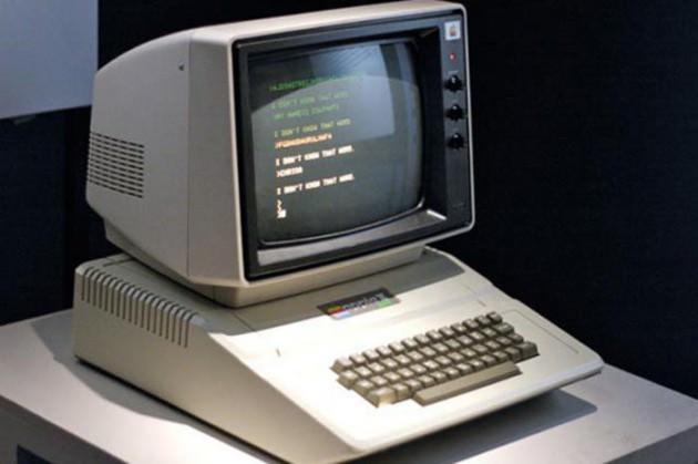 1977 - Apple II