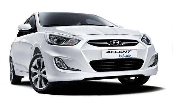 <p>Hyundai, 2013 model Accent Blue'da 2 bin 600 liraya, yenilenen Elantra'da ise 9 bin 390 liraya varan indirim yapıyor.</p>