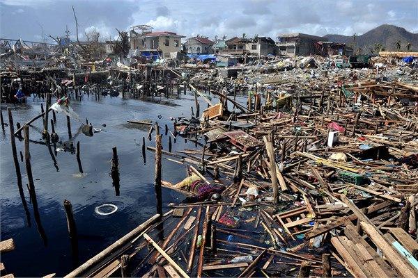 <p>20-Filipinler</p>
<p>Filipinler 2050'de 3,17 trilyon dolarlık ekonomisiyle dünyanın en büyük 20'nci ekonomisi olacak.</p>