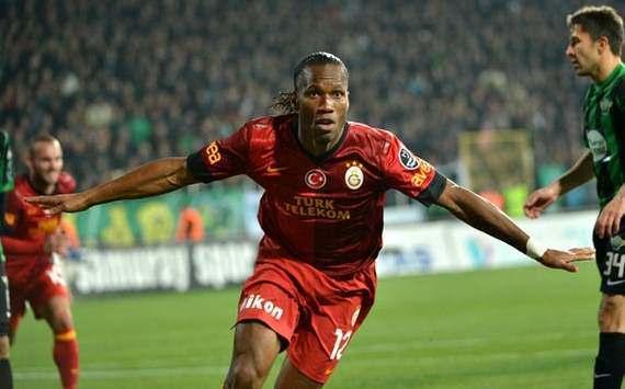 MARCA: Drogba'nın başlangıcı bundan iyi olamazdı. Fildişili, oyuna girdikten 5 dakika sonra gol attı