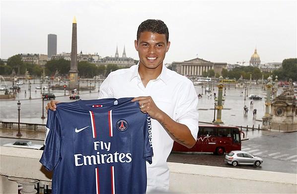Thiago Silva Eski takımı: AC Milan Yeni takımı: Paris Saint Germain Bonservis : 42 milyon Euro