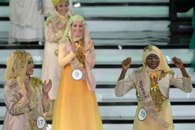 <p>Yarışmaya Nijerya'dan katılan Obabiyi Aishah Ajibola, 'World Muslimah'da birinci gelerek, 'M&uuml;sl&uuml;man D&uuml;nyası'nın en g&uuml;zel kızı' &uuml;nvanının sahibi oldu.</p>