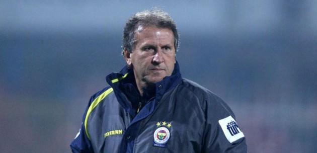 2006-2007 sezonunda 100. yılını kutlayacak olan Fenerbahçe'de başkan Aziz Yıldırım, transfer için kolları sıvadı. Önce Daum'dan boşalan teknik direktörlük görevine dünyaca ünlü Brezilyalı teknik adam Arthur Zico'yu getirdi.