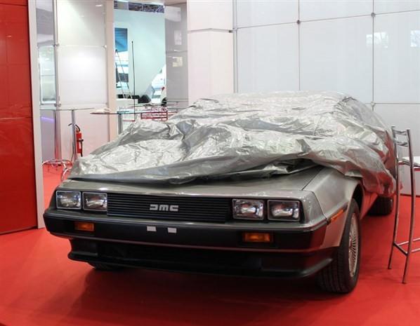  DeLorean
