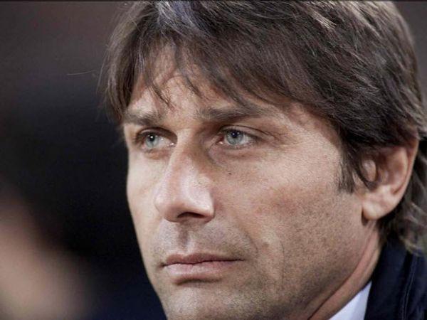 <p>Antonio Conte - Juventus: 2.9 milyon Euro</p>