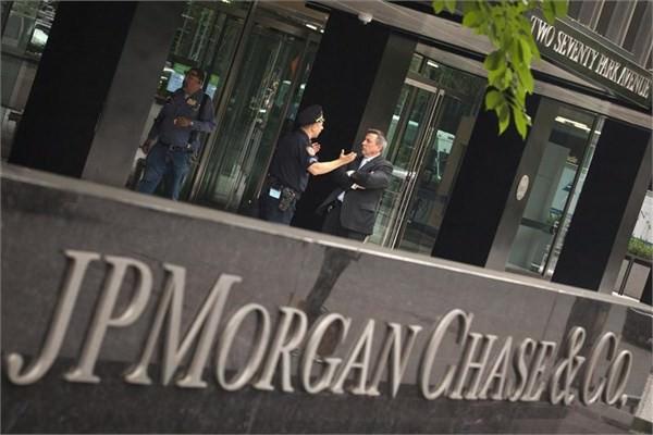 <p>25-JP Morgan Chase Piyasa değeri: 181,7 milyar dolar</p>