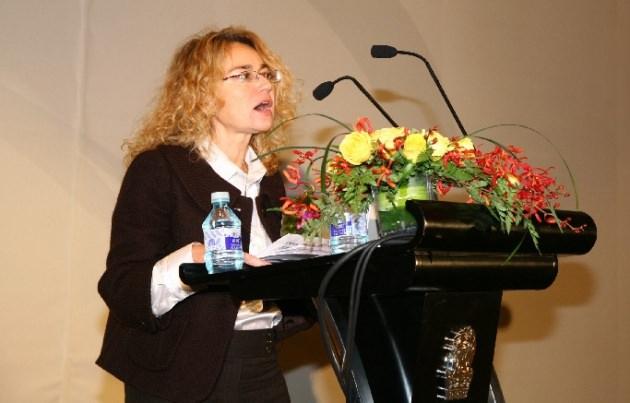 <p>Aslı Demirgüç Kunt</p>
