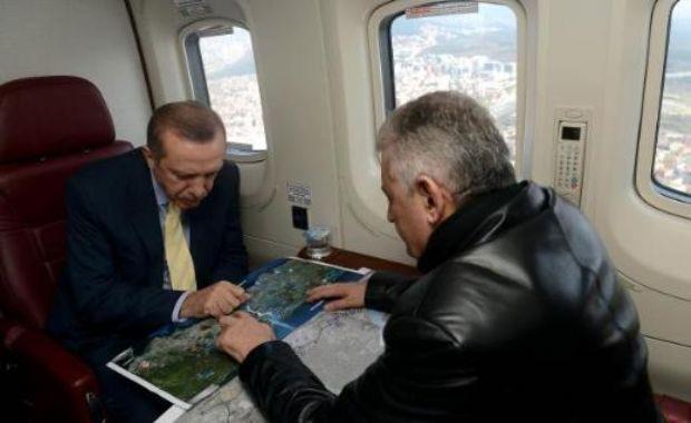 Görüntülerde güzergahta yapılan çalışmalarla birlikte İstanbul'un değişik yerlerinden görüntüler bulunuyor.